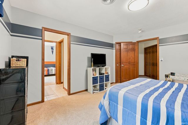13283 Cedar Creek Drive, Middlebury, IN 46540