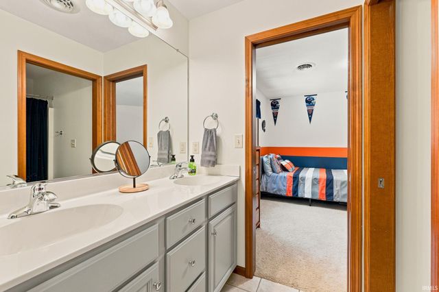 13283 Cedar Creek Drive, Middlebury, IN 46540