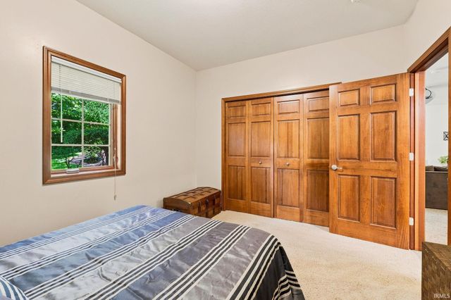 13283 Cedar Creek Drive, Middlebury, IN 46540