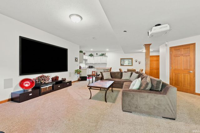13283 Cedar Creek Drive, Middlebury, IN 46540