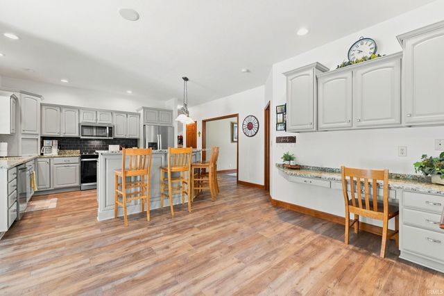 13283 Cedar Creek Drive, Middlebury, IN 46540