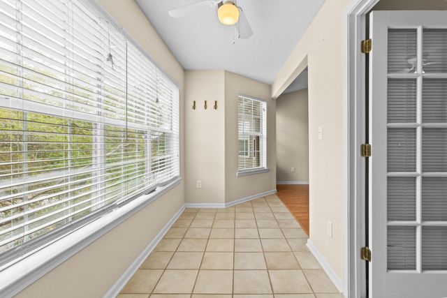 188 Midland Parkway Apt 212, Summerville, SC 29485