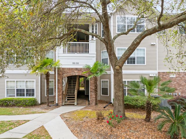 188 Midland Parkway Apt 212, Summerville, SC 29485