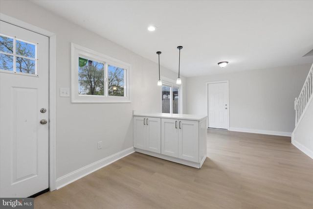 50 COLONIAL DR, Havertown, PA 19083