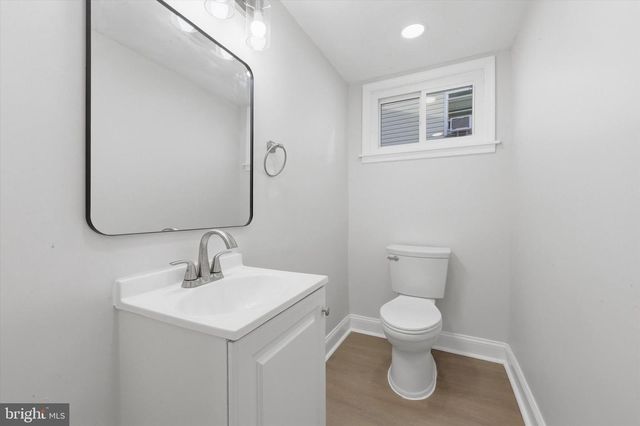 50 COLONIAL DR, Havertown, PA 19083