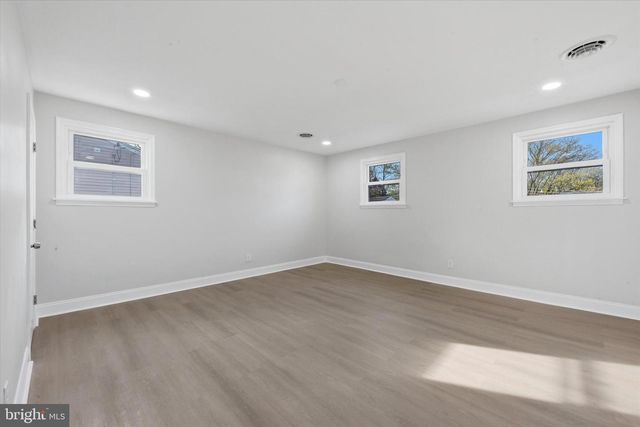 50 COLONIAL DR, Havertown, PA 19083