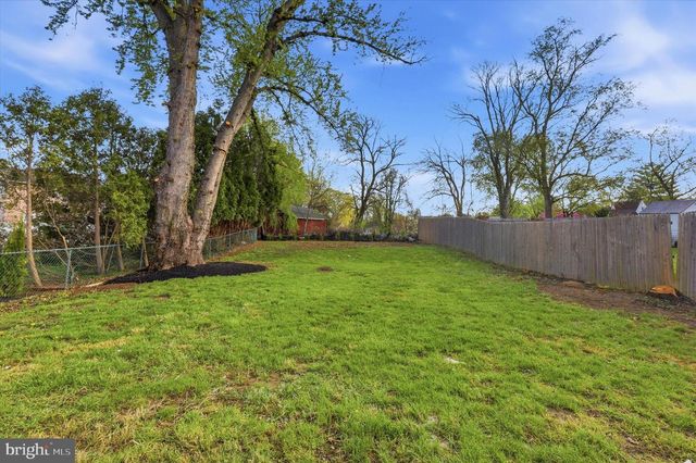 50 COLONIAL DR, Havertown, PA 19083