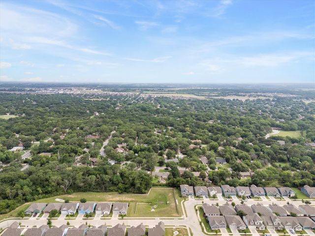 2203 Foxcroft Circle, Denton, TX 76209
