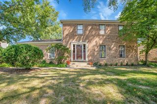 2604 Mill Creek Lane, Rolling Meadows, IL 60008