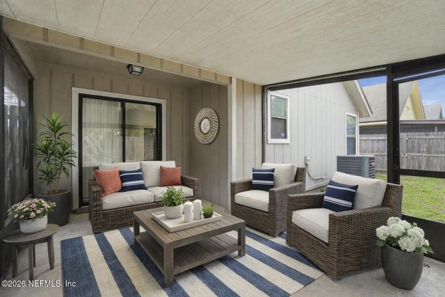 8761 PINEVALLEY Lane, Jacksonville, FL 32244