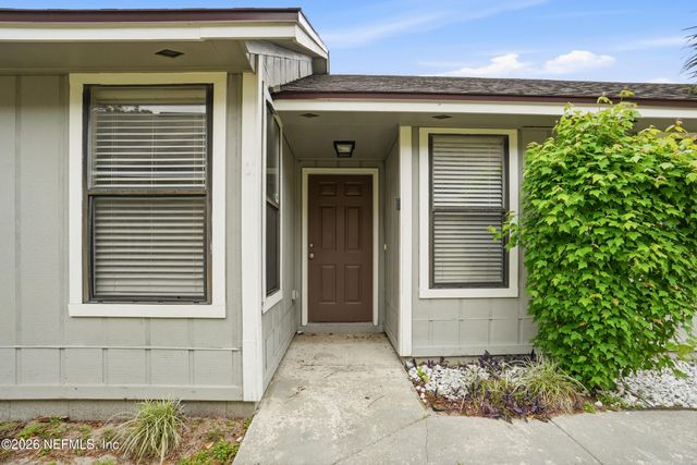 8761 PINEVALLEY Lane, Jacksonville, FL 32244