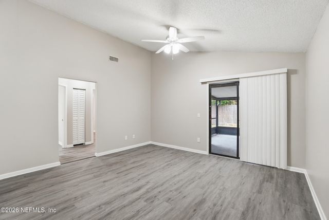 8761 PINEVALLEY Lane, Jacksonville, FL 32244