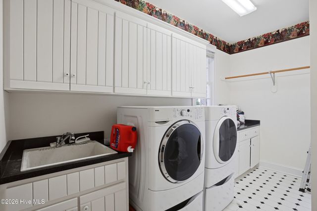 8700 Fazio Drive, Wilmington, NC 28411