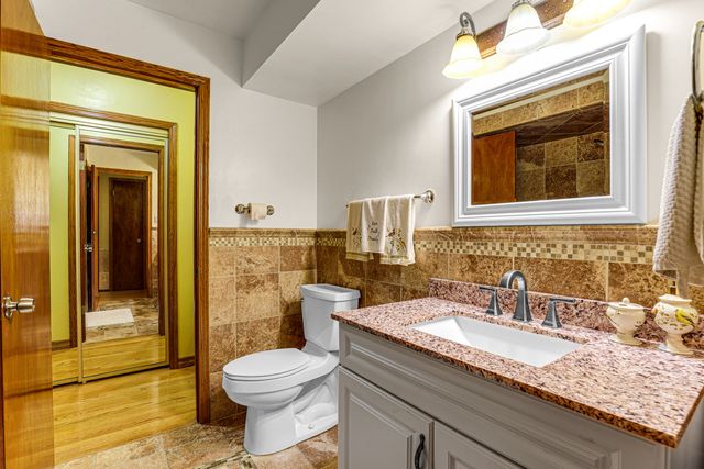 17106 Ingleside Avenue, South Holland, IL 60473