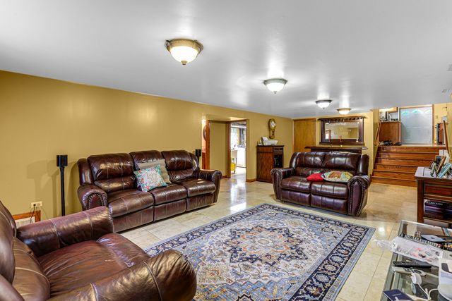 17106 Ingleside Avenue, South Holland, IL 60473