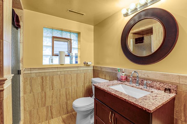 17106 Ingleside Avenue, South Holland, IL 60473