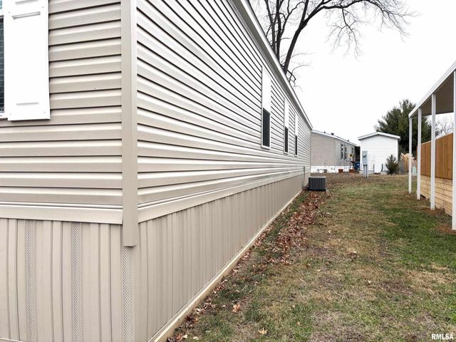 1515 N Lincoln Ave Lot 68, Springfield, IL 62702