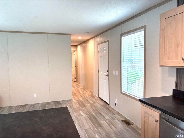 1515 N Lincoln Ave Lot 68, Springfield, IL 62702