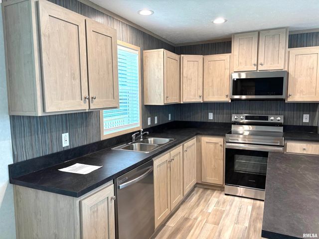 1515 N Lincoln Ave Lot 68, Springfield, IL 62702