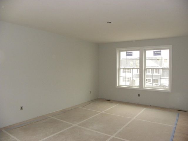 314 Karatzas Avenue Lot 3, Manchester, NH 03104