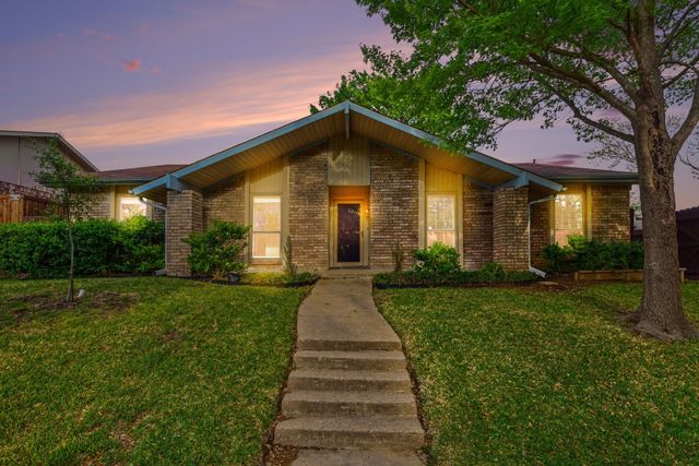 5926 Rosehill Road, Garland, TX 75043