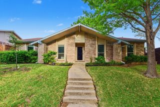 5926 Rosehill Road, Garland, TX 75043