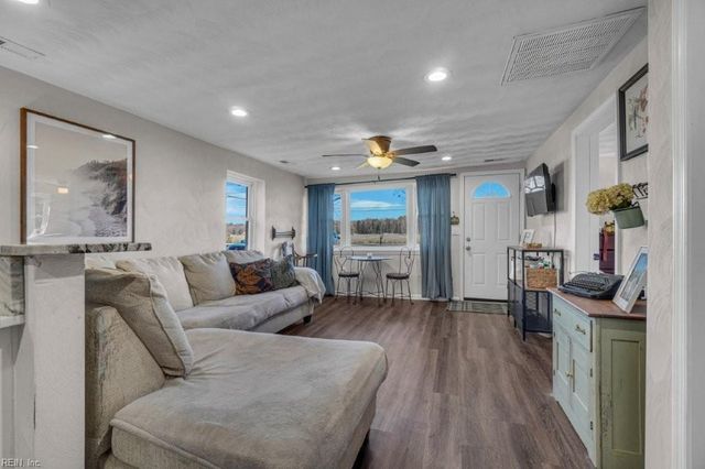 1624 Battlefield BLVD S, Chesapeake, VA 23322