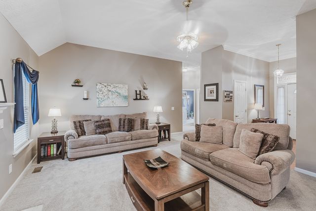 116 Strathmore Way, Hendersonville, TN 37075