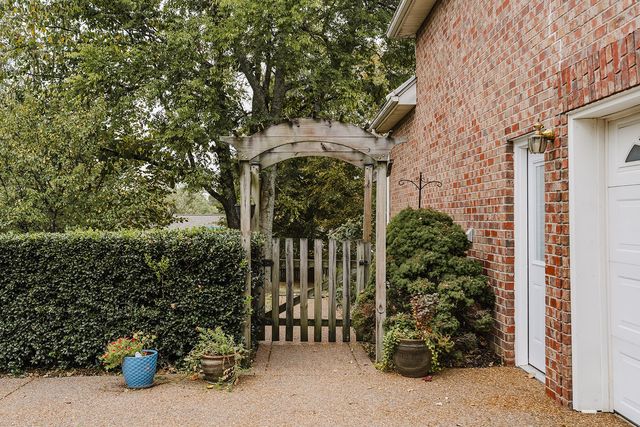 116 Strathmore Way, Hendersonville, TN 37075
