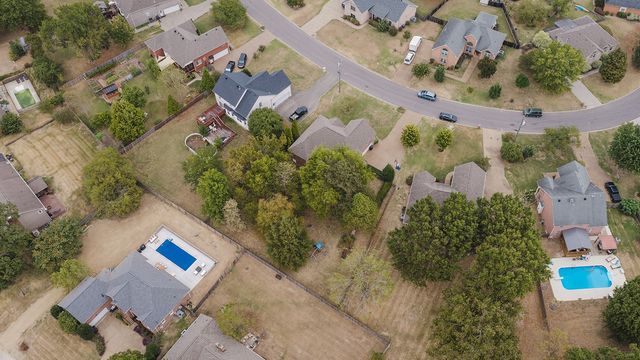 116 Strathmore Way, Hendersonville, TN 37075