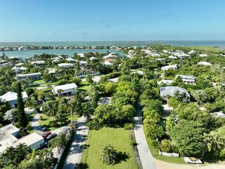 132 Sugarloaf Drive, Sugarloaf Key, FL 33042