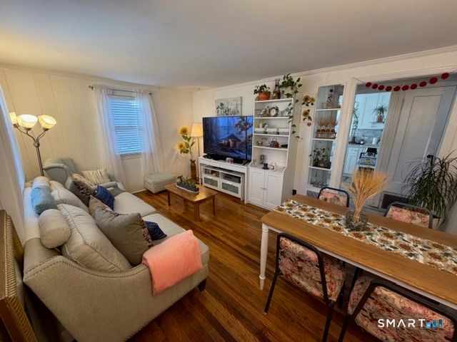 36 Rolfe Street, Hamden, CT 06517