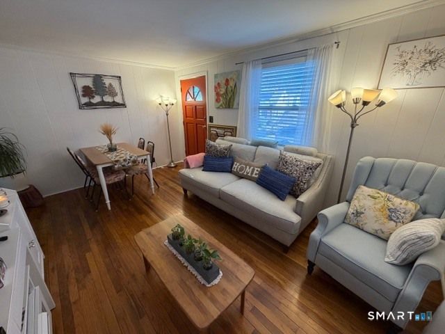 36 Rolfe Street, Hamden, CT 06517