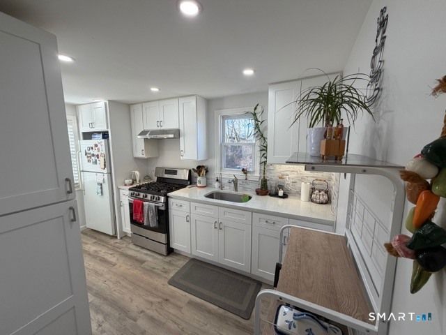 36 Rolfe Street, Hamden, CT 06517