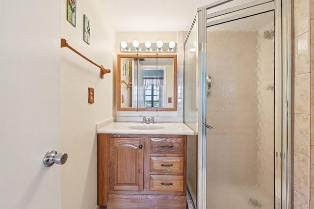 1101 Colony Point Circle 404, Pembroke Pines, FL 33026