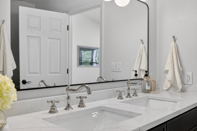 1209 S Hearthstone Court, Bloomington, IN 47401