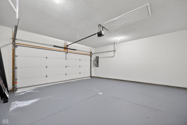 1209 S Hearthstone Court, Bloomington, IN 47401
