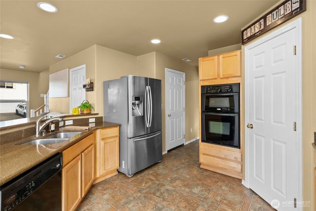 19529 100th Street E, Bonney Lake, WA 98391