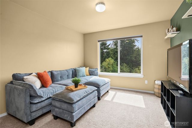 19529 100th Street E, Bonney Lake, WA 98391
