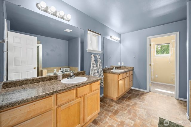 19529 100th Street E, Bonney Lake, WA 98391