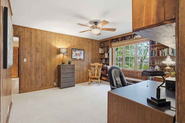 314 Lillian Lane, Waterloo, IA 50701