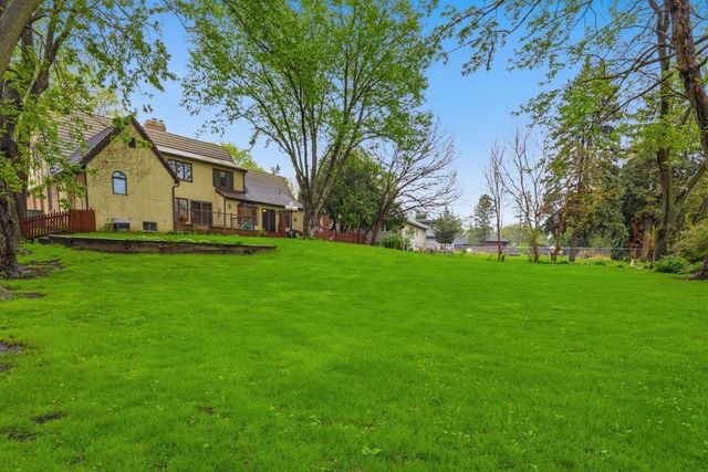 314 Lillian Lane, Waterloo, IA 50701