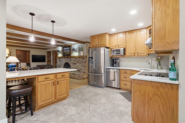 314 Lillian Lane, Waterloo, IA 50701