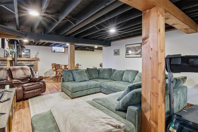 921 W Spruce Street, Chippewa Falls, WI 54729