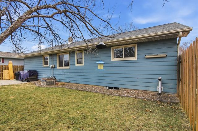 921 W Spruce Street, Chippewa Falls, WI 54729