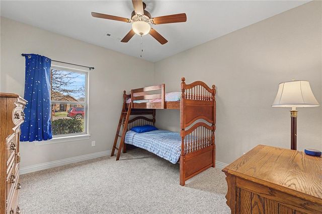 911 Hancock Street, Prairie Grove, AR 72753