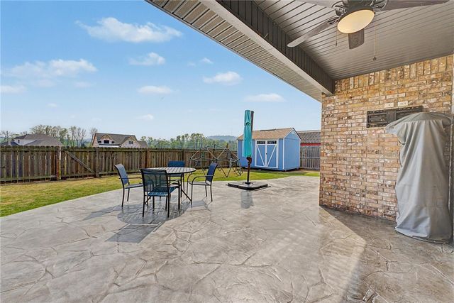 911 Hancock Street, Prairie Grove, AR 72753