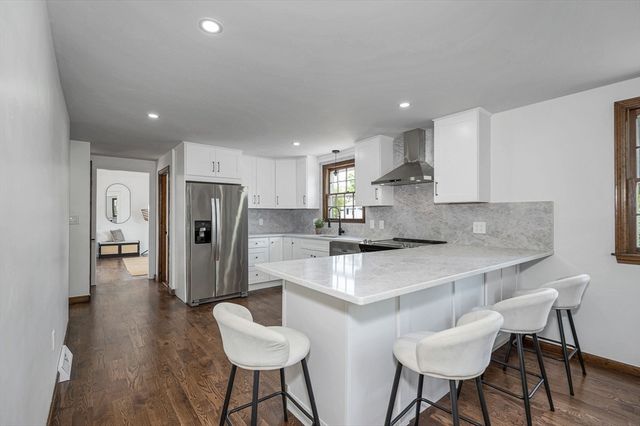 24 Saint Marys Road, Tewksbury, MA 01876