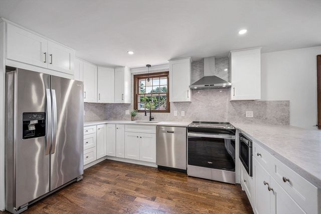 24 Saint Marys Road, Tewksbury, MA 01876