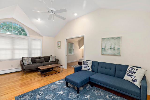 414 Eel River Road, Osterville, MA 02655